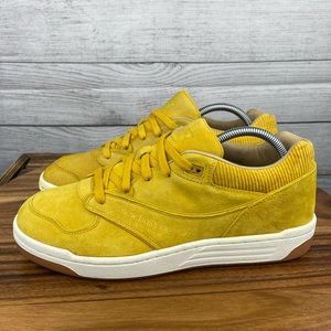 New Balance 1500 Suede Yellow Gold Unreleased Sample Shoe Men’s Sneaker Size 9.5